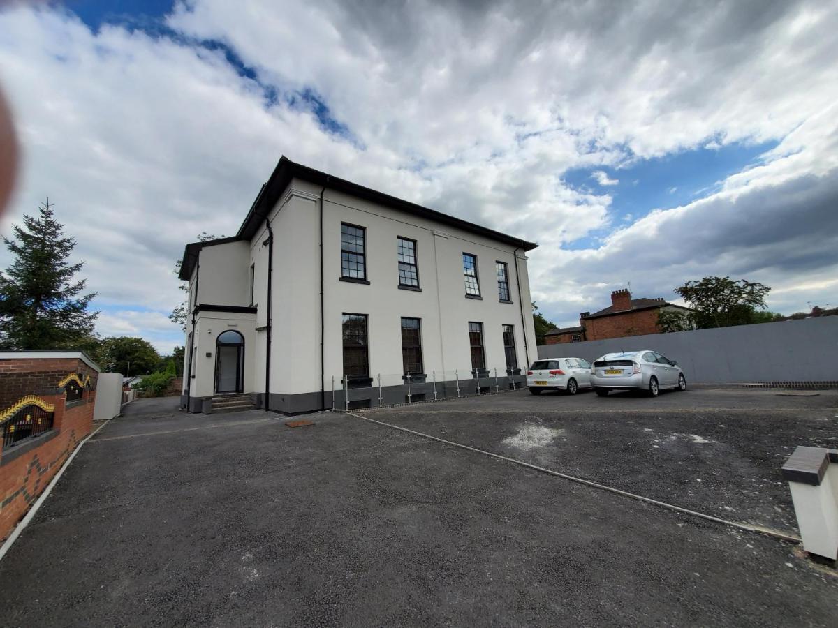 The Ashcroft Free Parking Eccles
